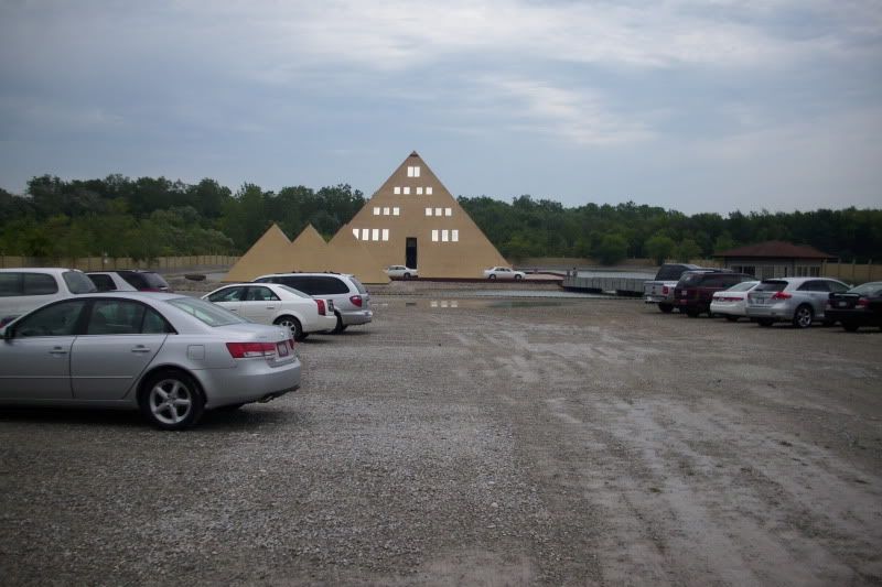 Iron Maiden Powerslave Pyramid House MaidenFans